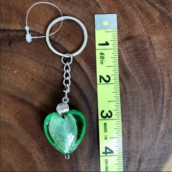 Murano glass heart keychain green NEW - Picture 3 of 5